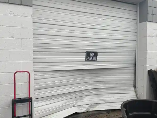 Commercial garage door repair, replacement, maintenance & installation